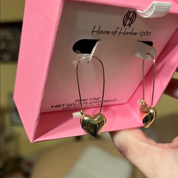 NIB House of Harlow 1960 Gold Plated Heart Drop Earrings - Picture 5 of 6